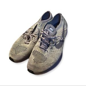 Nike Flyknit Racer Pistachio